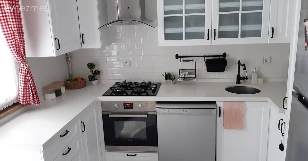 Kırmızı Pötikareler Bu Mutfağa Pek Yakışmış (Tereğe Dikkat)