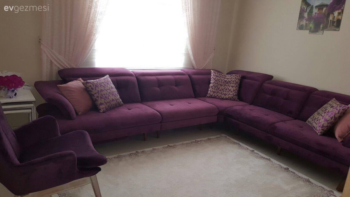 Halı, Köşe koltuk, Mor, Oturma Odası, Perde