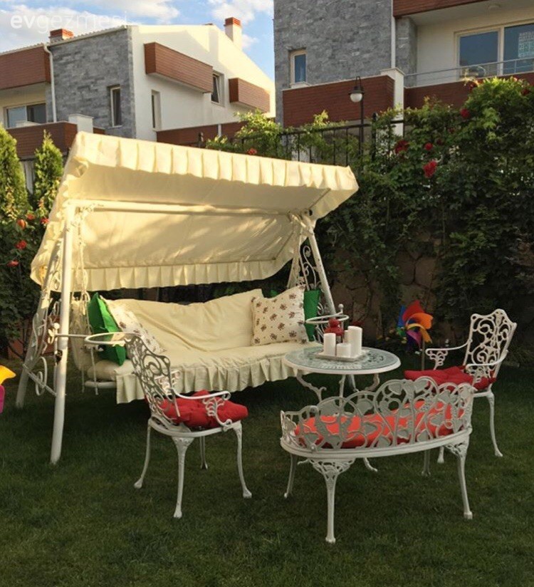 Aygün Hanım'ın Antik ve Country Stilinde Tarz Sahibi Evi