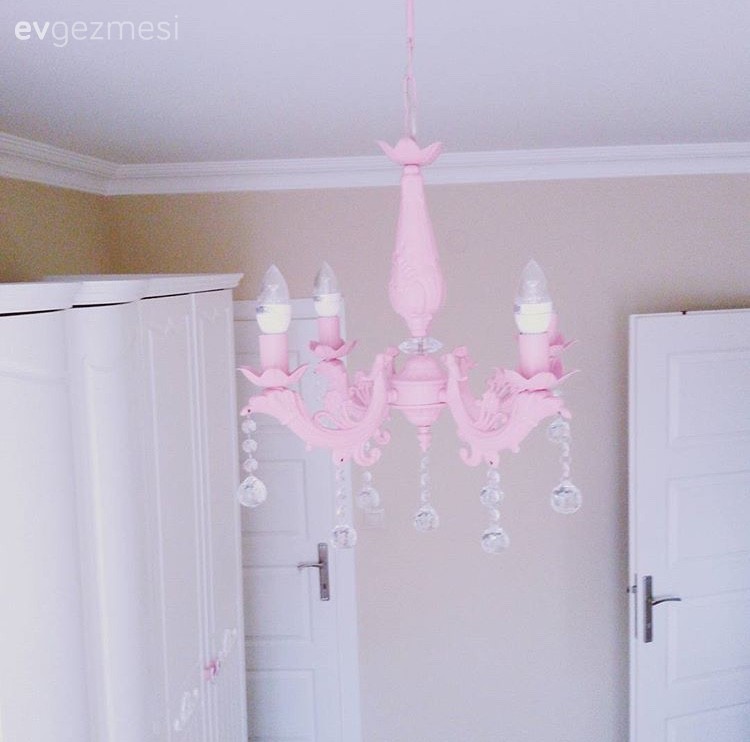 Aydınlatma, Beyaz mutfak, Mutfak, Pembe