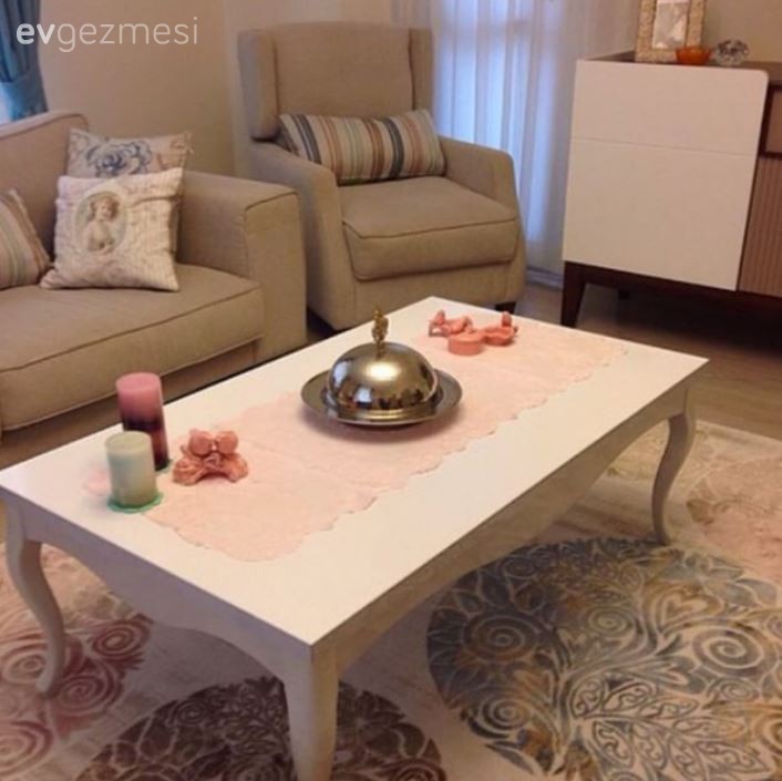 Müge hanımın pastel tonlarda huzurlu ve dingin evi..