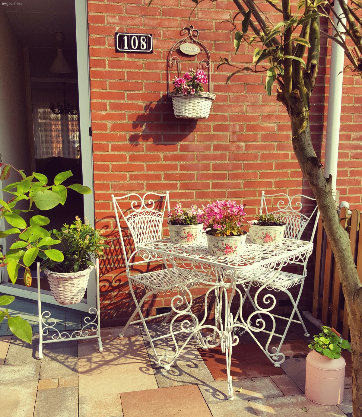 Balkon, Çiçekler, Teras