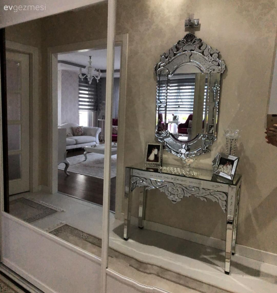 Ayna, Dresuar, Antre, Aynalı dresuar, Aynalı mobilya