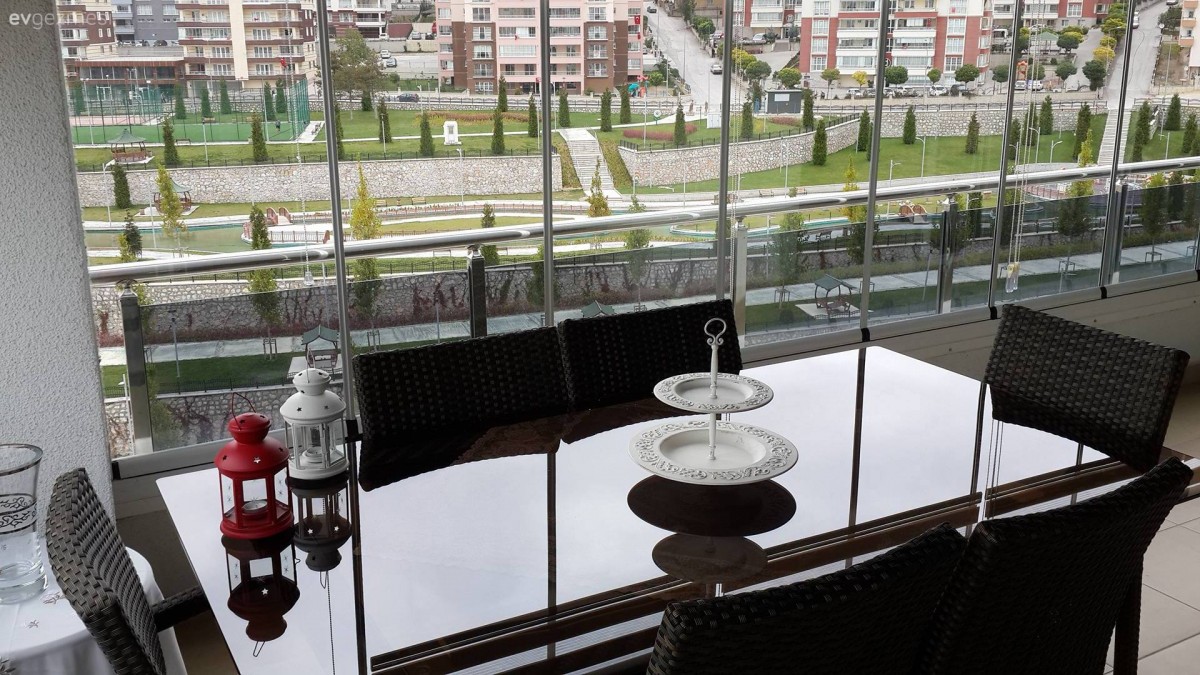 Gülin hanımın nostaljik stili öne çıkaran zarif ve şık evi..