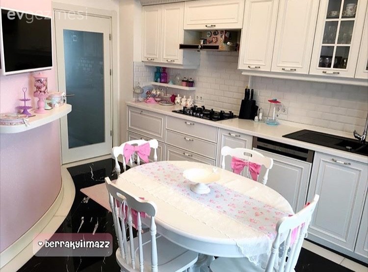 Beyaz mutfak, Country mutfak, Mutfak, Mutfak masası