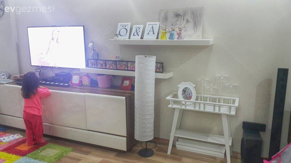 Çiçeklik, Ikea, Salon, Tv ünitesi
