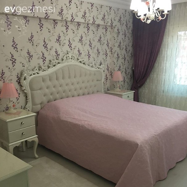 Bordo, Duvar kağıdı, Pembe