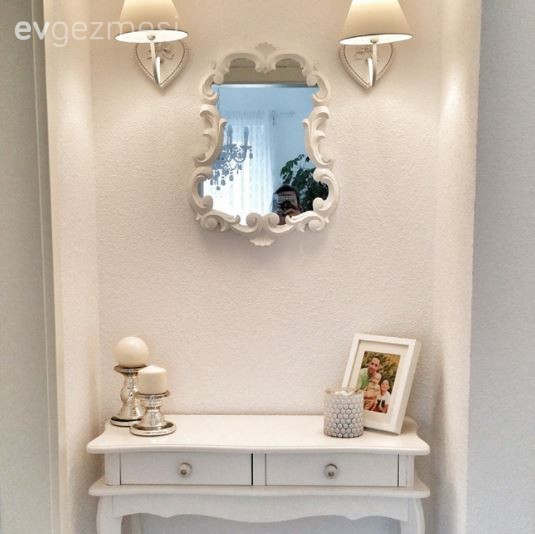 Begüm hanımın konforu ön planda tutan modern stilde özenli evi.