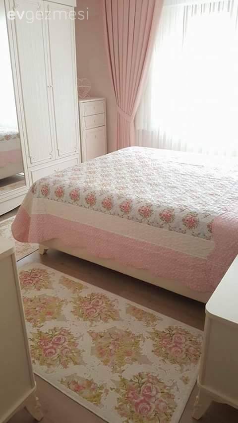 Halı, Pembe, Perde, Yatak Odası, Yatak örtüsü