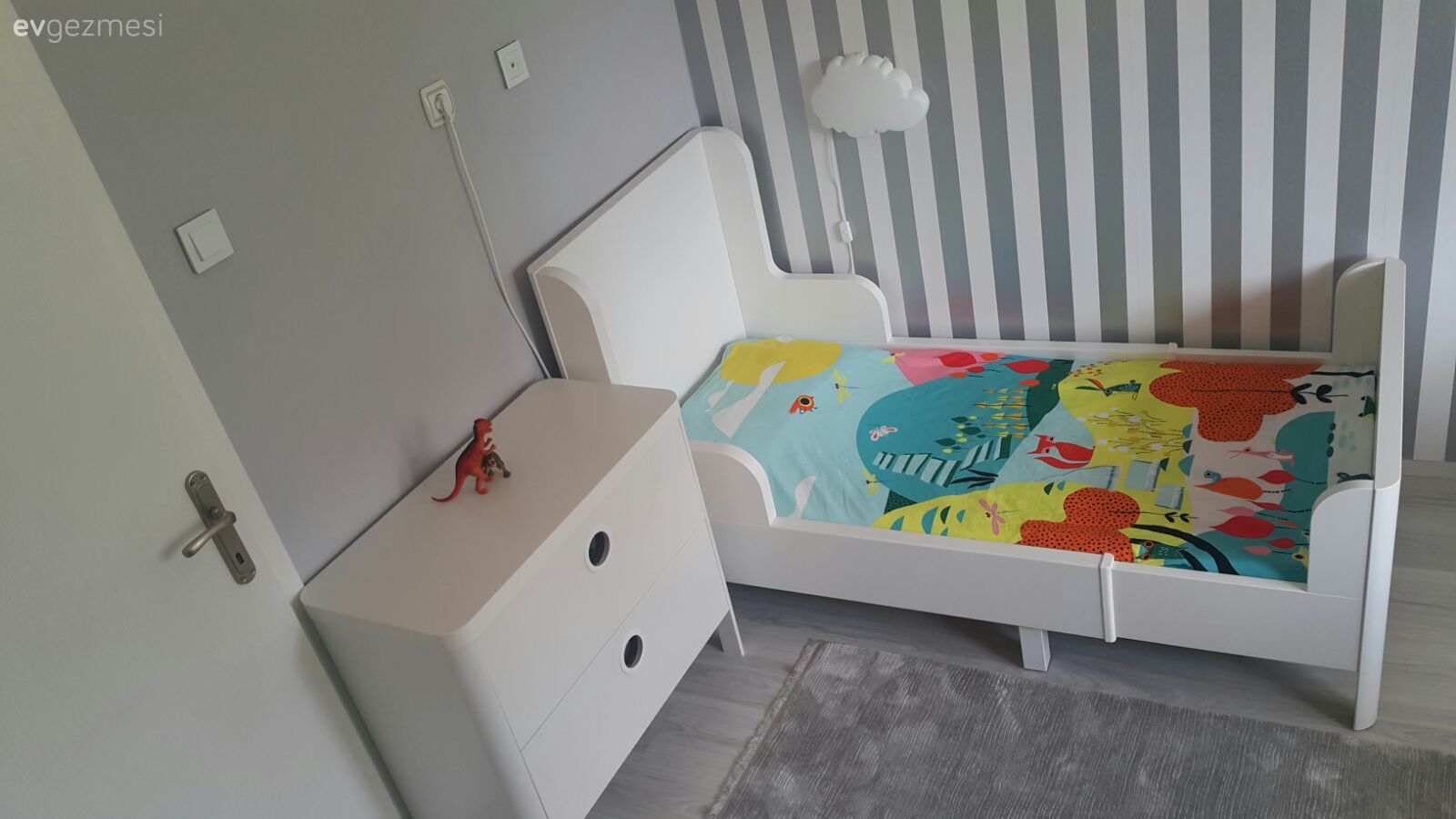 Çizgili desen, Çocuk Odası, Gri