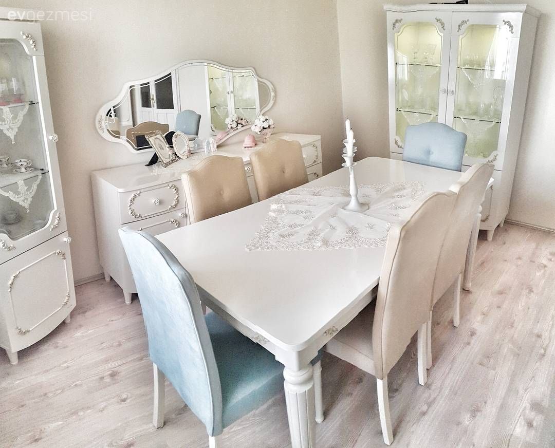 Sakin renkler, sade ve zarif stil. Elif hanımın evi..