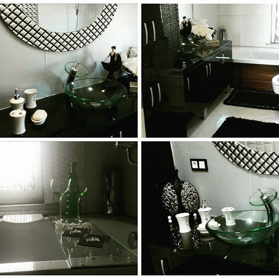 Eylül hanımın altın ve mor hakimiyetinde, özgün ve gösterişli evi..