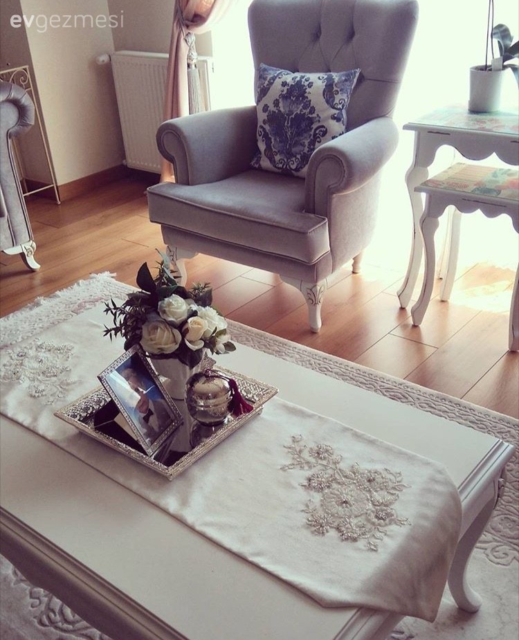 Dekoratif Objeler, Orta sehpa, Salon