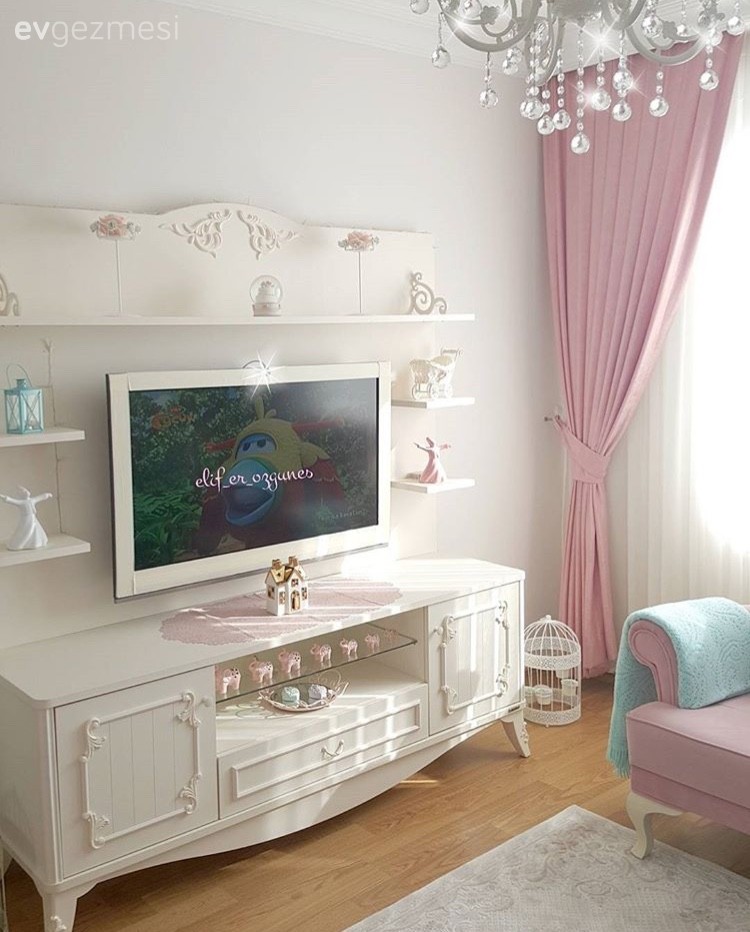 Fon perde, Mavi, Oturma Odası, Pembe, Tv ünitesi, Perde