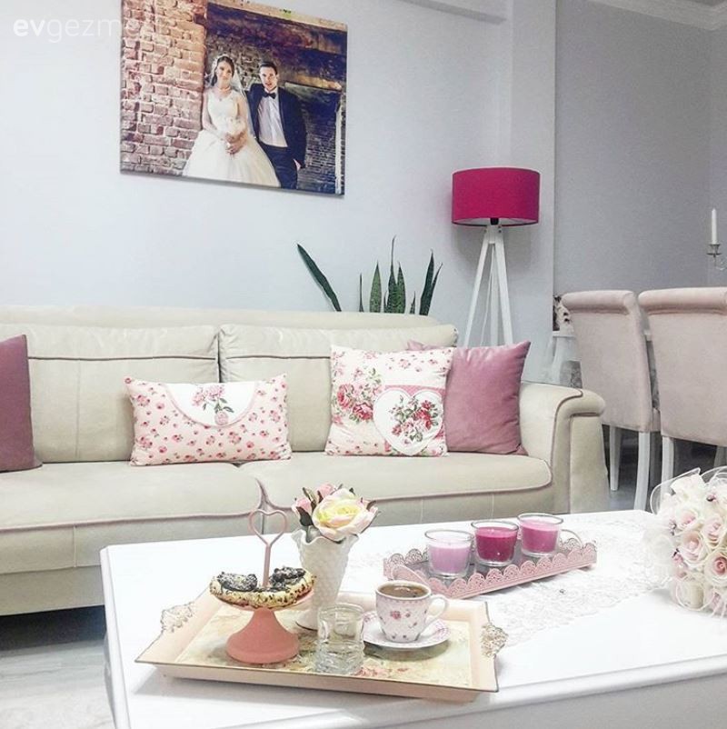 Lambader, Pembe, Salon, Aydınlatma