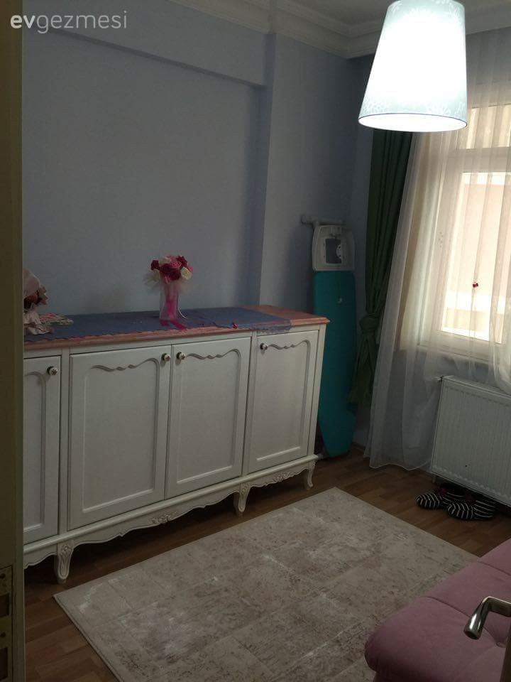 Meryem hanımın renkleri doyasıya kullandığı kır evi (country) stil evi