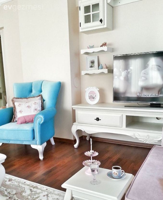 Gülşah hanımın kır evi (country) stilde cıvıl cıvıl evi..