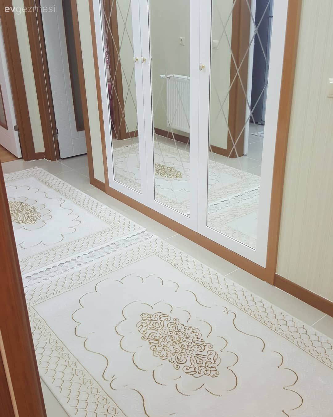 Vestiyer, Halı, Antre