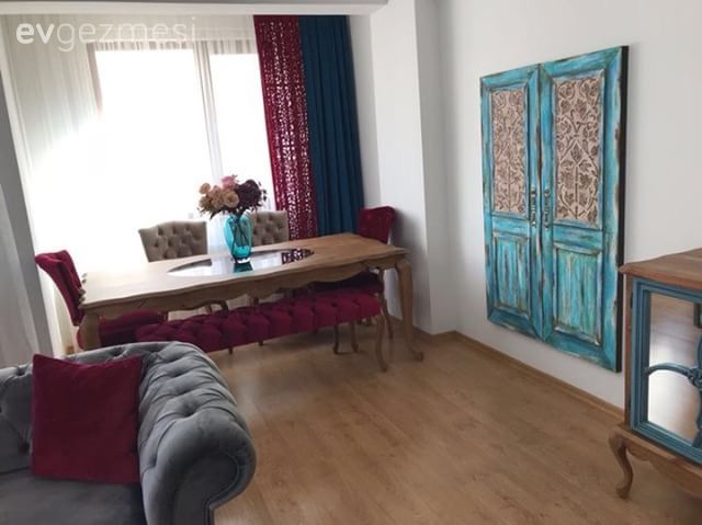Güçlü renkler, kimlik sahibi bir dekor.. Aslı hanımın salonu.