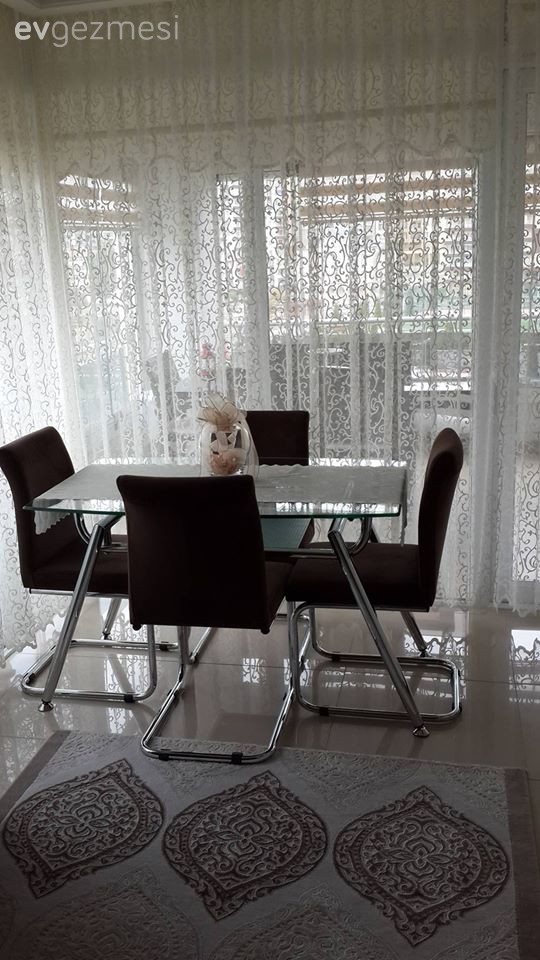 Mutfak, Mutfak masası