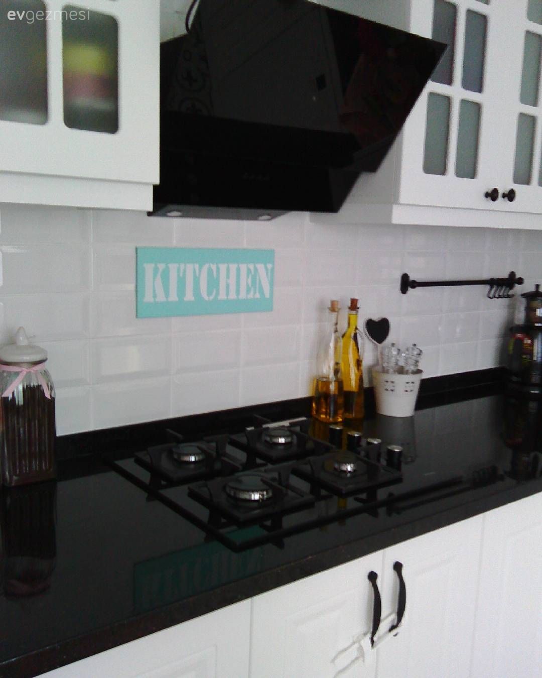 Bircan hanımın evinde eski ve yeninin harmanı.