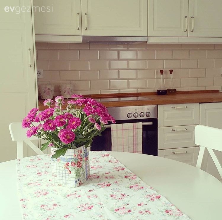 Beyaz mutfak, Country mutfak, Ikea, Mutfak, Mutfak masası