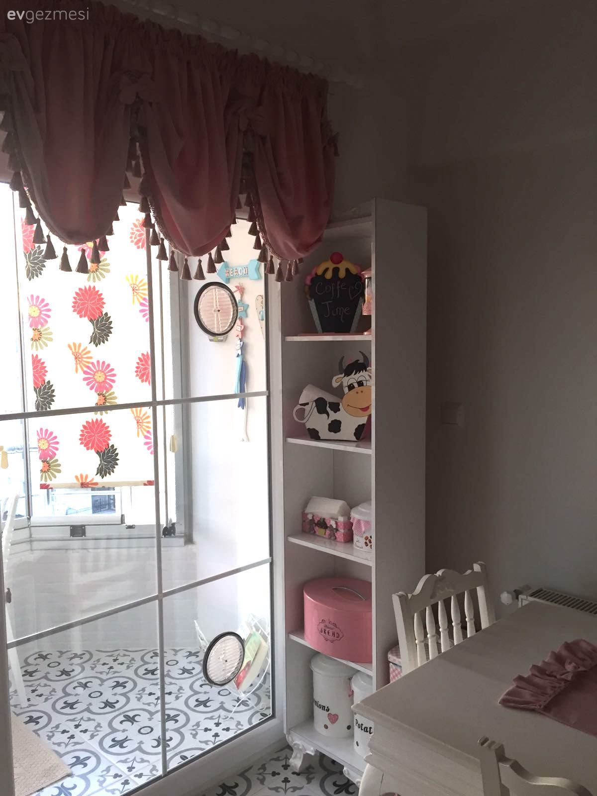 Beyaz mutfak, Country mutfak, Mutfak, Mutfak aksesuarları, Pembe, Perde