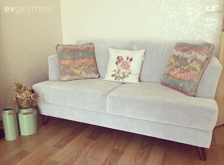 Gri, Salon, Kırlent