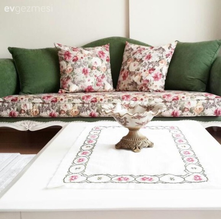 Çiçekli desen, Dekoratif Objeler, Pembe, Salon, Yeşil