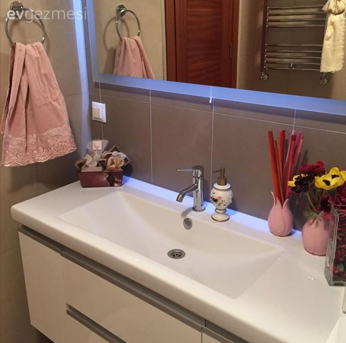 Merve hanımın avangart stile sıcak dokunuşlar kattığı, göz alıcı evi..