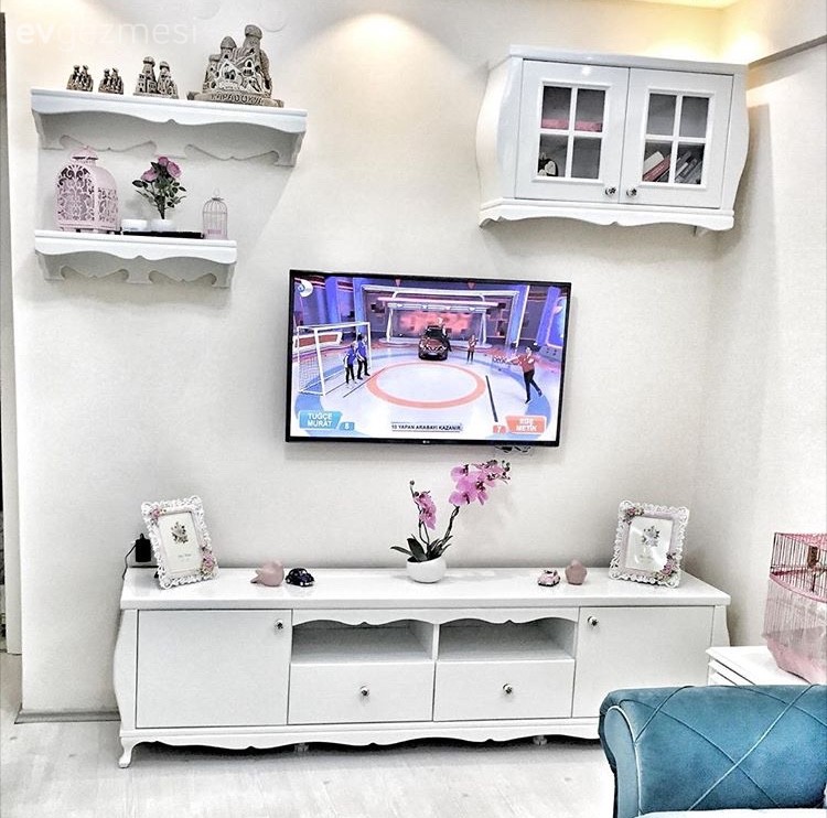 Oturma Odası, Tv ünitesi