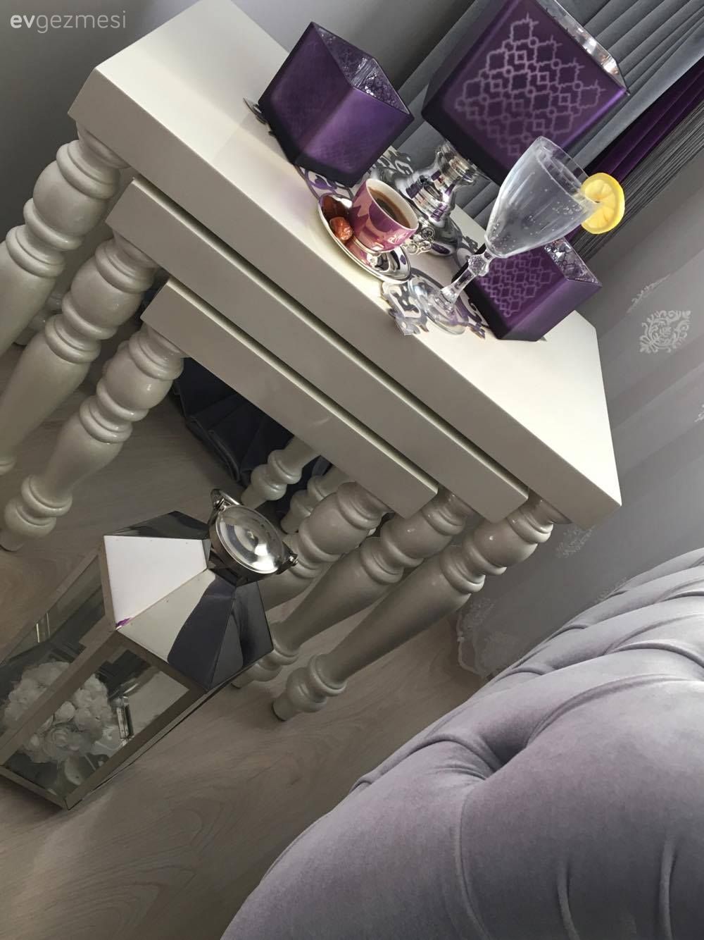 Dekoratif Objeler, Salon, Yan sehpa