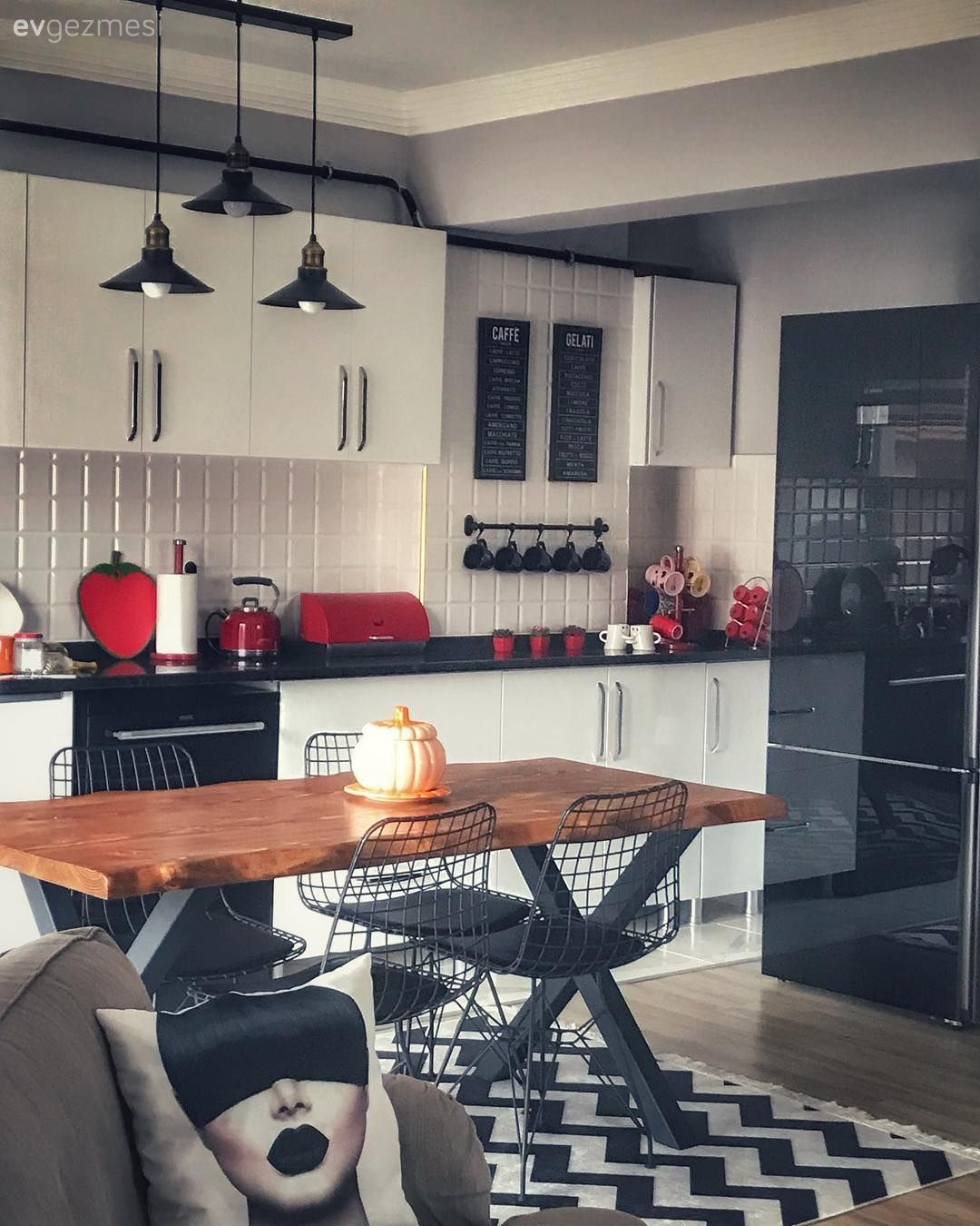 Bu Açık Konsept Alanda Pek Çok Fotojenik Köşe Var!