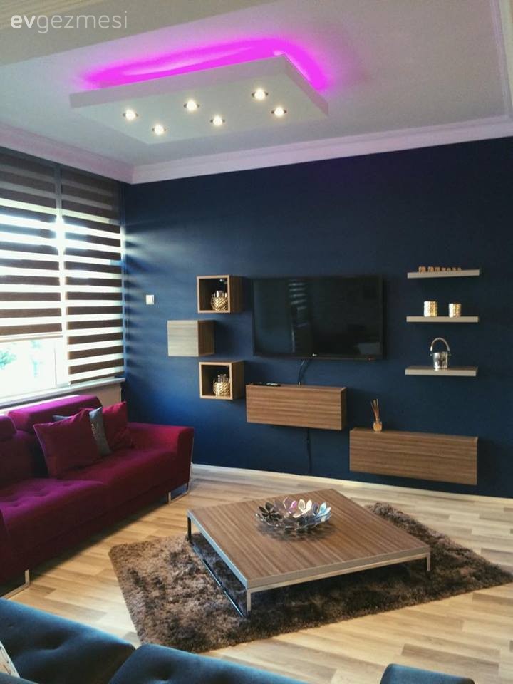 Bordo, Lacivert, Orta sehpa, Perde, Salon, Tv ünitesi