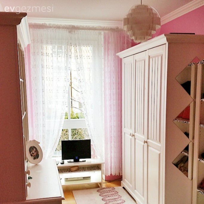 Çocuk Odası, Pembe
