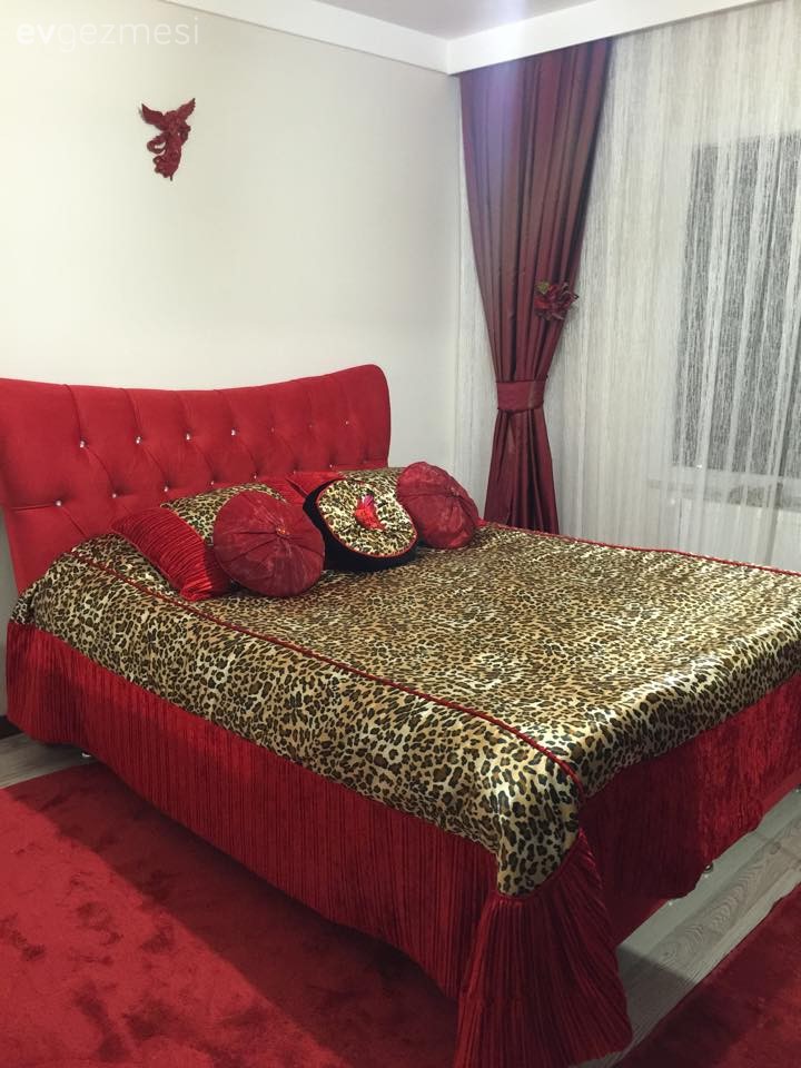 Altın, Kırmızı, Yatak Odası