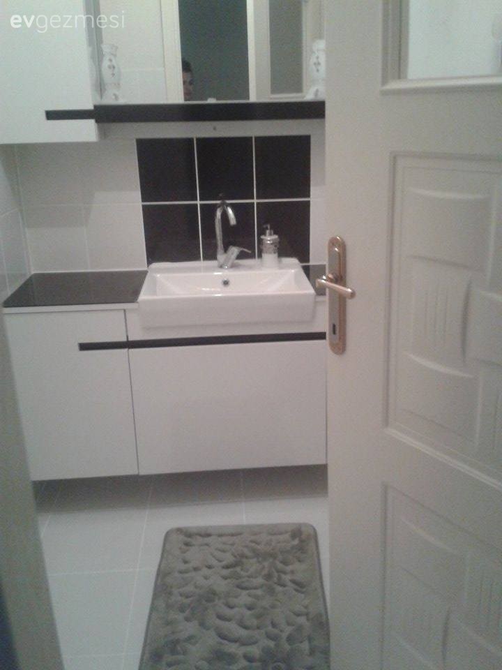 Yasemin hanımın monokrom krem renkle, sakin ve zarif evi..