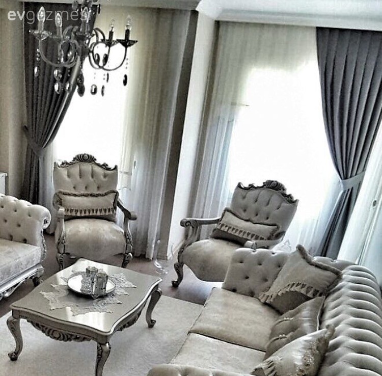 Avize, Beyaz, Fon perde, Halı, Orta sehpa, Perde, Aydınlatma