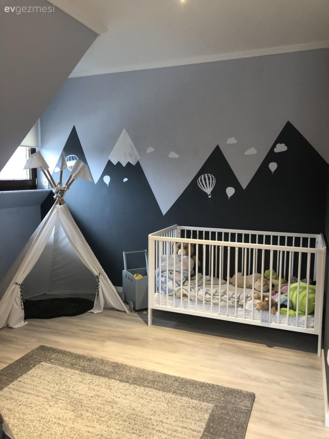 Bu Köy Evi Gelenekseli Bugün ile Buluşturuyor