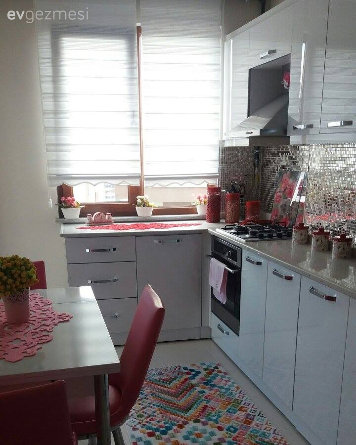 Halı, Kırmızı, Mutfak