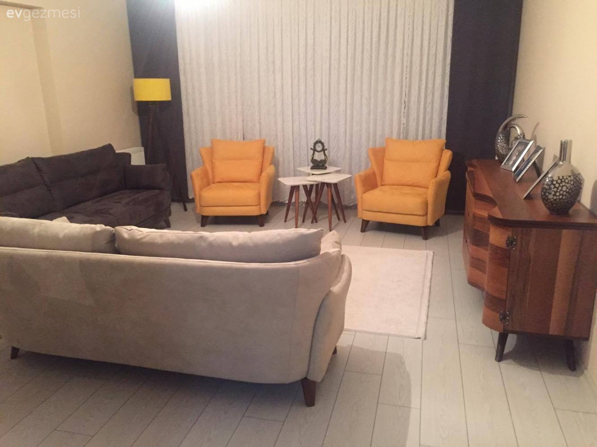 Ahşap Mobilya, Berjer, Kahverengi, Konsol, Krem, Lambader, Salon, Sarı, Aydınlatma