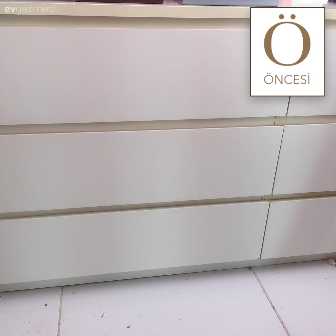 Altın ve Siyah Uyumu ile Lüks ve Dramatik bir Dekor.