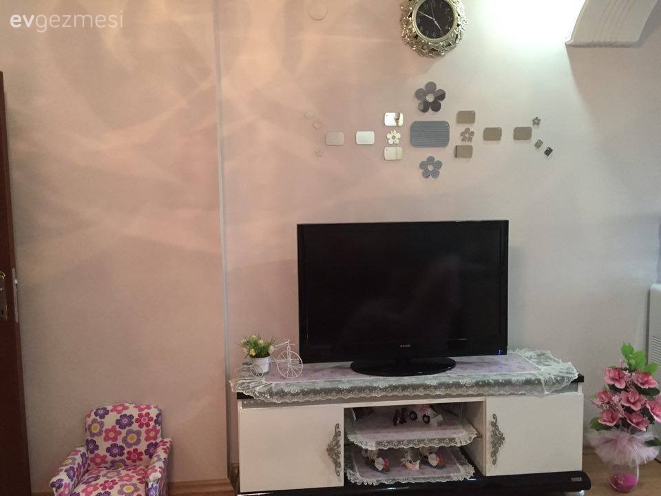 Oturma Odası, Tv ünitesi