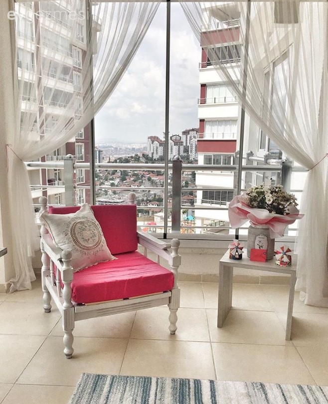 Eskilere sihirli dokunuşlar. Gürsoy ailesinin keyifli evlerinden..