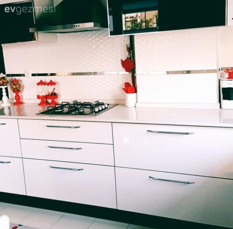 Ankastre, Beyaz mutfak, Kırmızı, Modern mutfak, Mutfak