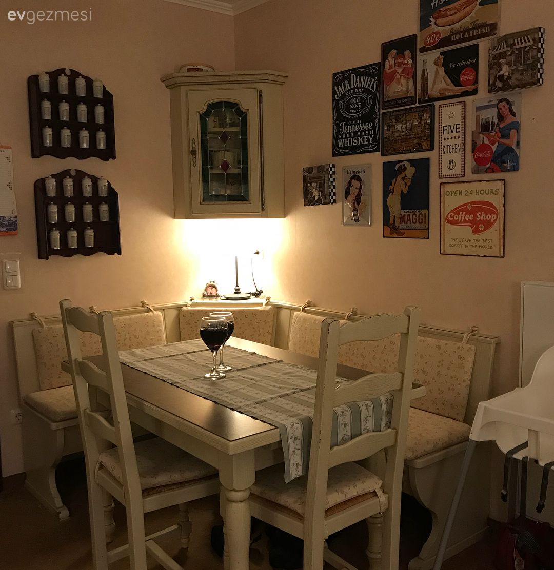 Mutfakların En Keyifli Köşeleri: Mutfak Sedirleri ile Dekorasyon