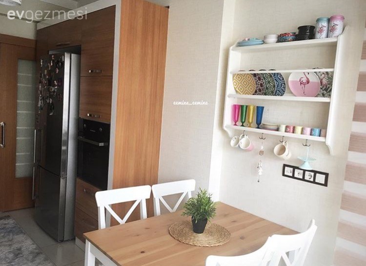 Emine hanımın sakin ve huzur verici evinde yeni dekor..