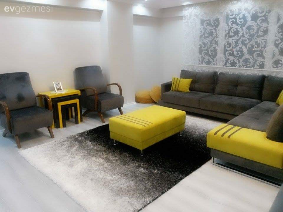 14 sene sonra yenilenen bu evin yeni dekoru konforlu ve uyumlu..