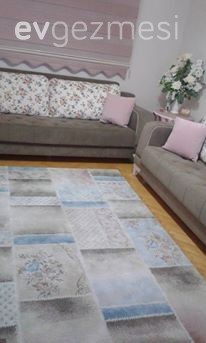 Leyla hanımın pastel renkler ağırlıklı genç ve dinlendirici evi..