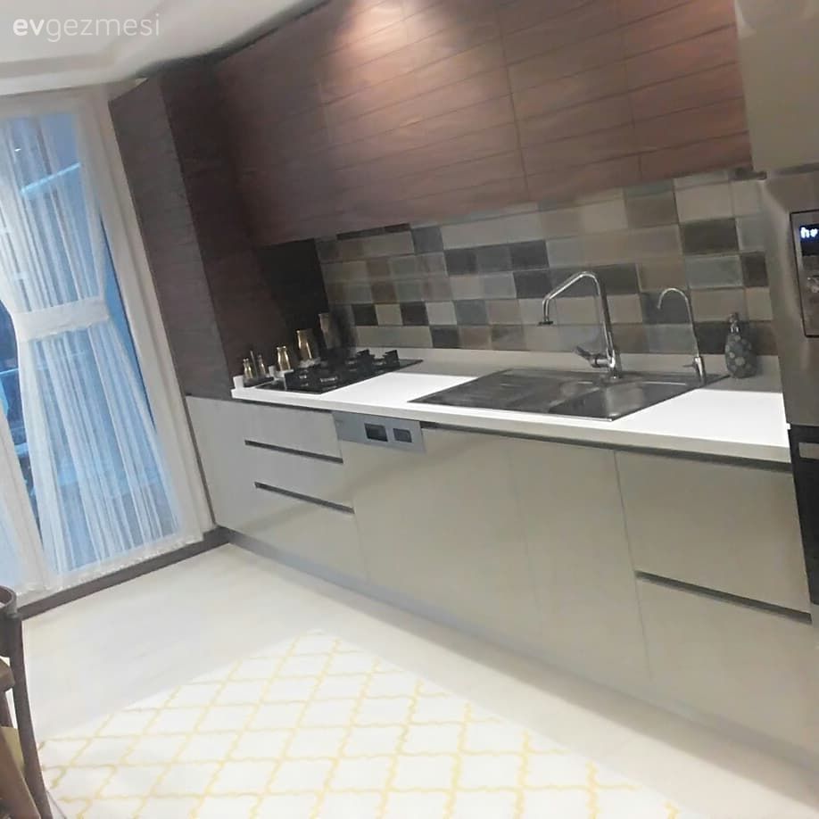 Bu İstanbul Evi Sıcacık Renklerle Davetkar Bir Hisse Sahip